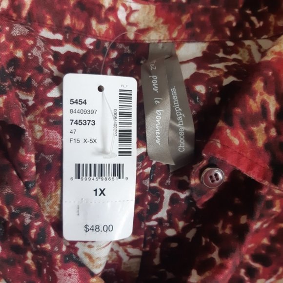 Penningtons red fire flower boho print soft button up top with pockets 1X - Picture 12 of 13